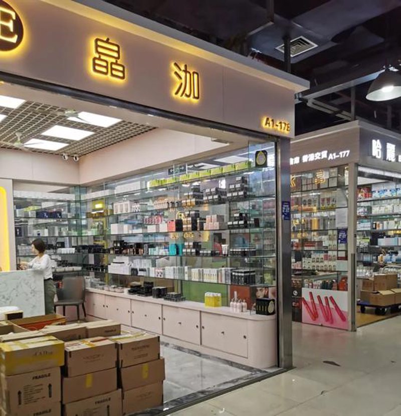 如何在男性鞋类零售市场中脱颖而出？